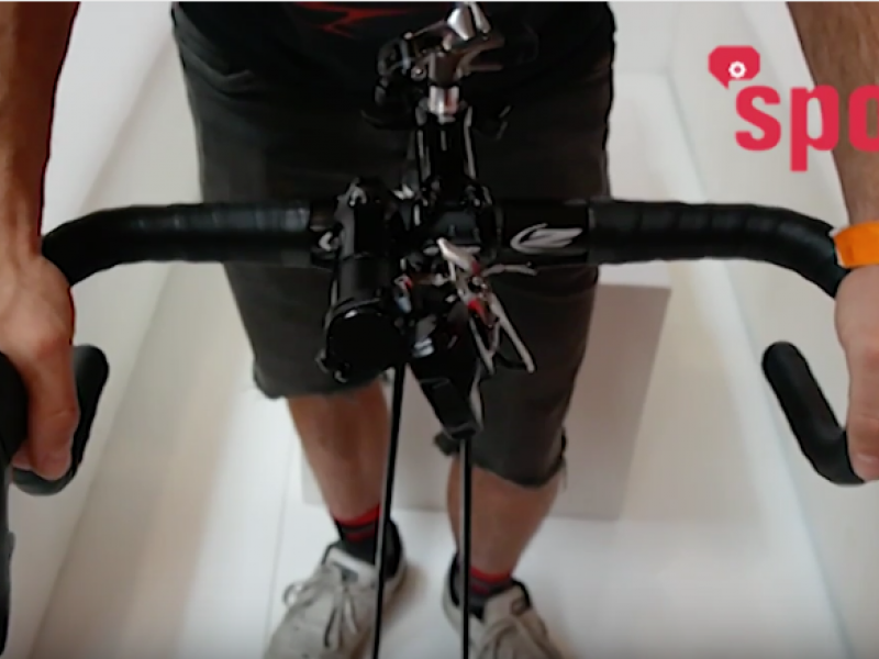 SRAM „RED eTap“ Funk Schaltung